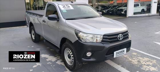 TOYOTA HILUX 2.8 D-4D TURBO DIESEL CS 4X4 AUTOMÁTICO